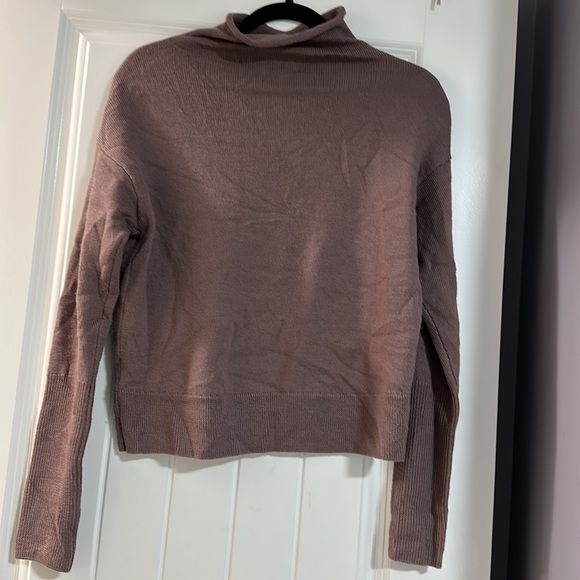 Wilfred Sweater - Picture 3 of 3